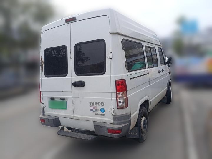 IVECO Daily 2021 2.5T A35 M1 Bus 5-9-Seater Short Wheelbase photo 6