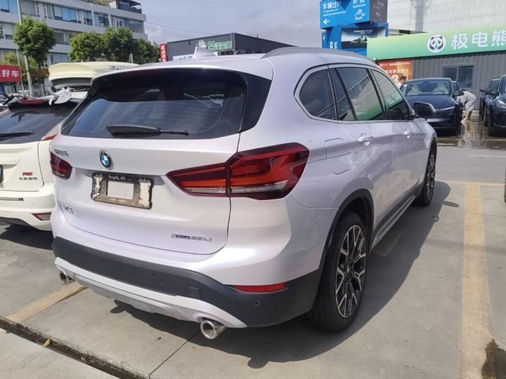 X1 2022 Facelift xDrive25Li Exclusive photo 4