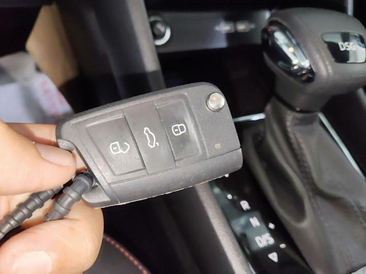 Karoq 2022 TSI280 Premium photo 8