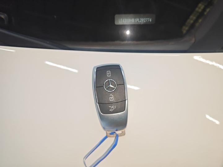 A-Class 2023 A 200 L Fashion photo 8