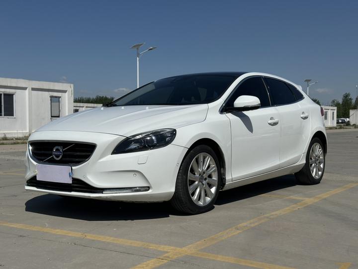 V40 2015 1.6T