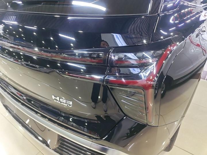 HS3 PHEV 2024 115km photo 7