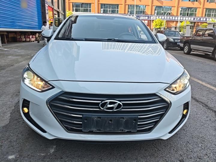 Elantra 2016 1.6L AT Smart Elite photo 2