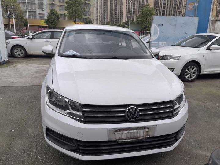 Santana 2018 1.5L MT photo 2