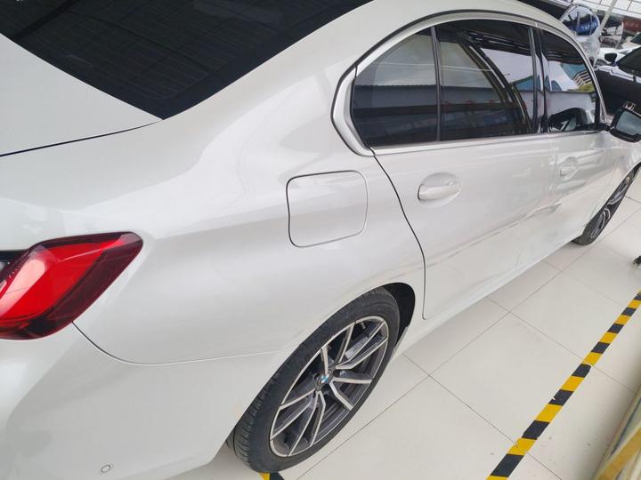 3 Series 2021 320Li M Sport Package photo 7