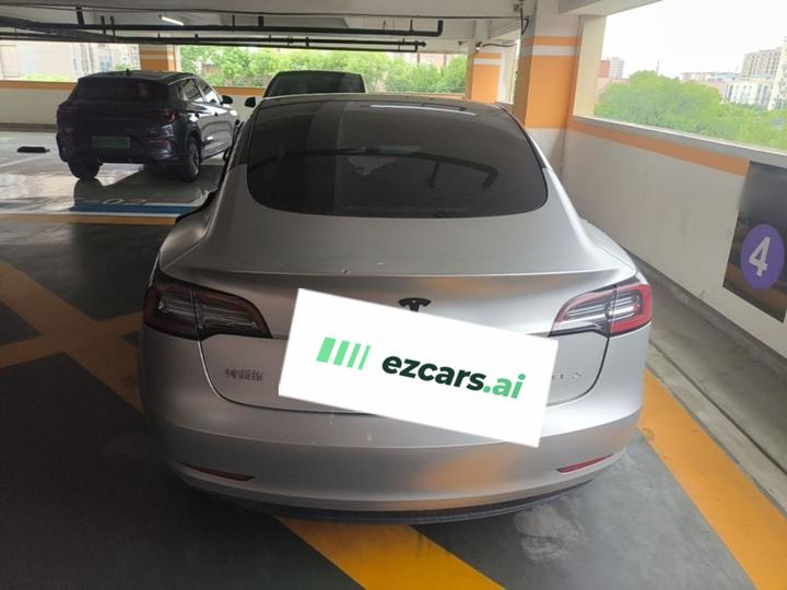 Model 3 2022 RWD photo 3