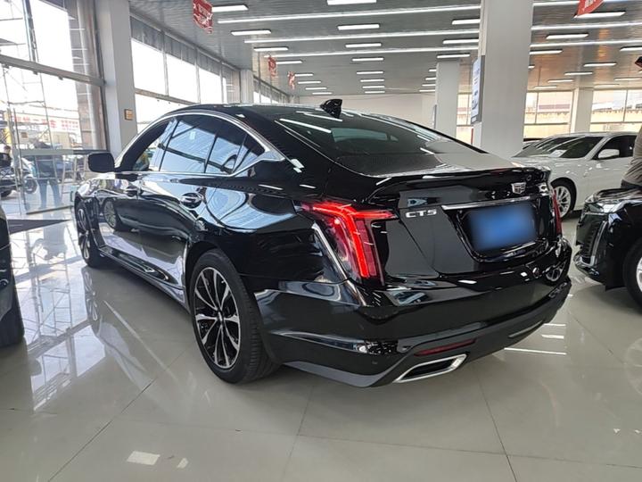 CT5 2022 28T Luxury Standard photo 4