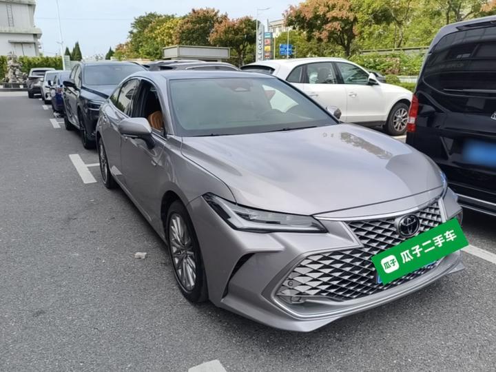 Avalon 2024 Hybrid 2.5L XLE Premium photo 3