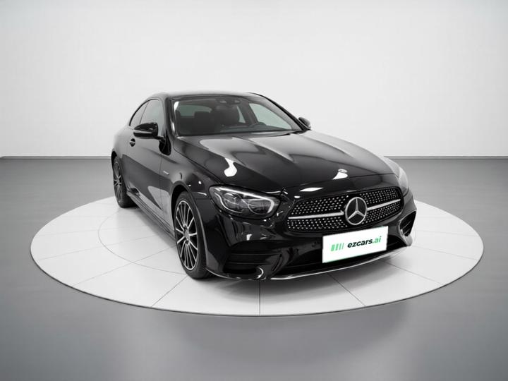 E-Class 2021 E 300 L Sport Luxury photo 3
