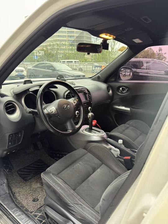 ESQ 2014 1.6L photo 7