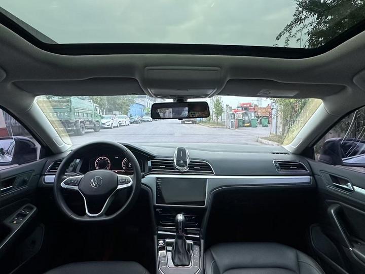 Lamando 2021 Facelift 280TSI DSG Comfort photo 8