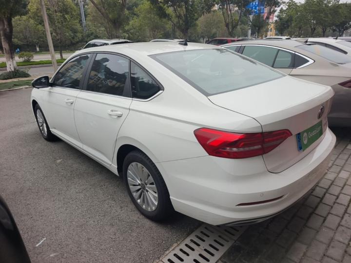 Lavida 2021 1.5L AT Comfort photo 2