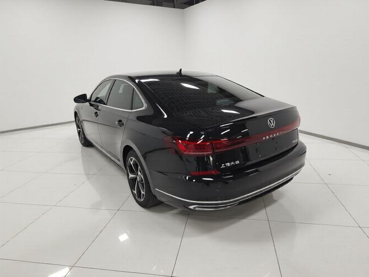 Passat 2024 380TSI photo 4