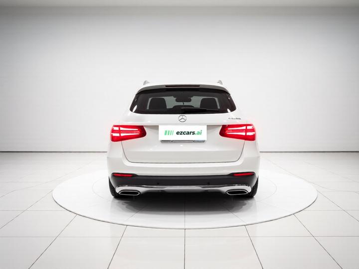 GLC 2016 GLC 200 4MATIC photo 5