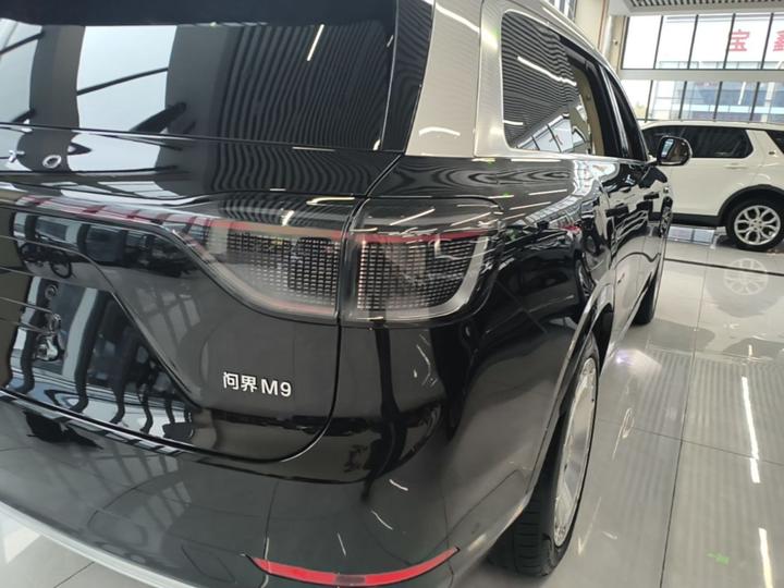 HIMA AITO M9 2024 EREV Ultra 42kWh 6-Seater photo 7