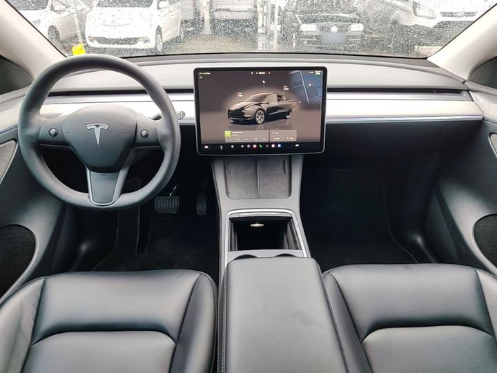 Model Y 2024 RWD photo 5