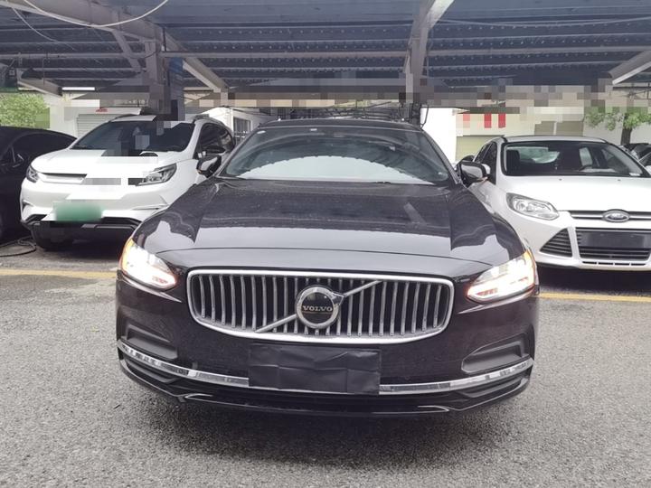 S90 2023 B5 Luxury photo 2