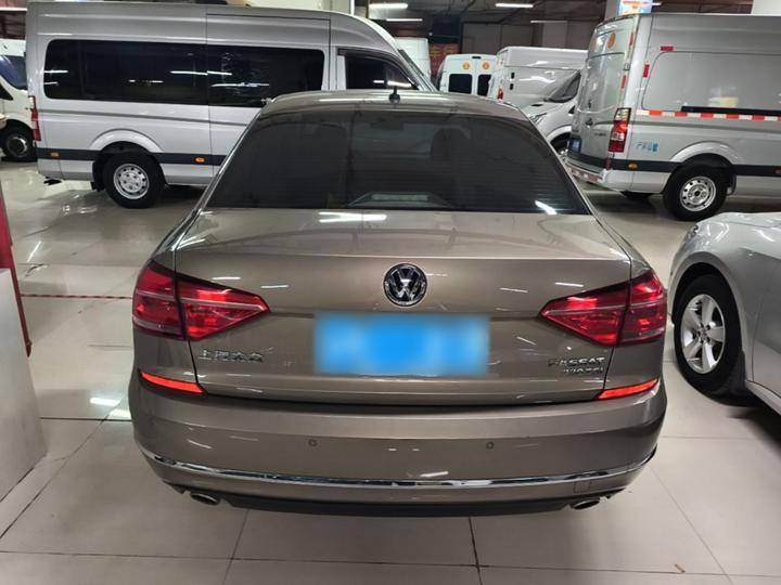 Passat 2016 330TSI DSG photo 3