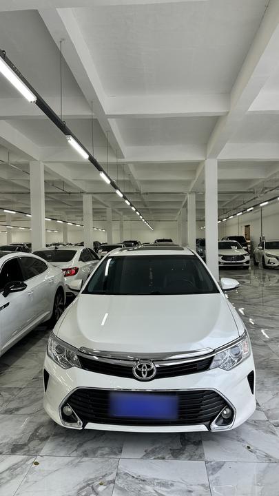 Camry 2016 2.0G Leading photo 2