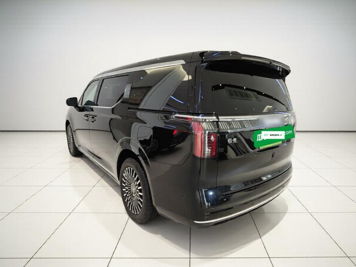 009 2024 7-Seater AWD 108kWh photo 4