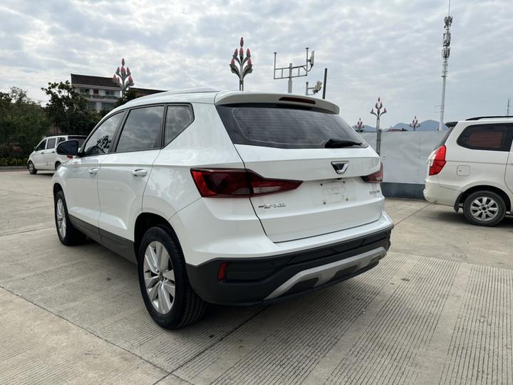VS5 2021 280TSI AT photo 4