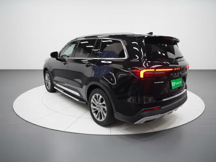 Equator 2021 EcoBoost 225 6-Seater photo 4