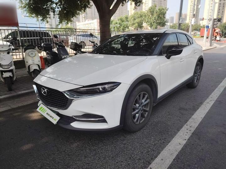 CX-4 2021 2.0L AT RWD Explorer