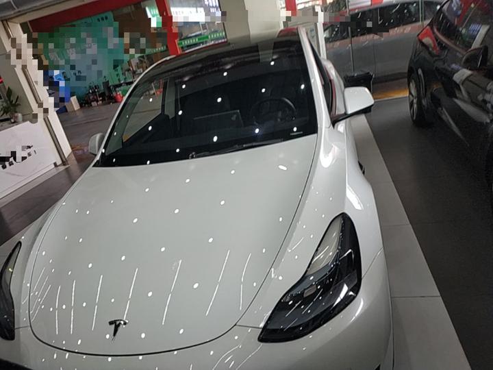Model Y 2022 Facelift RWD photo 2