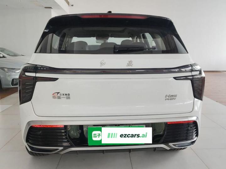 HS3 PHEV 2025 117km PLUS photo 5