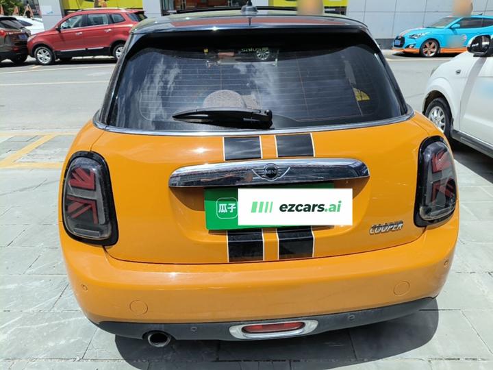 2015 1.5T COOPER Excitement 5-Door photo 3