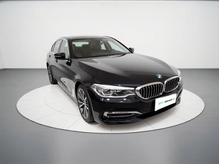 5 Series 2019 Facelift 530Li Exclusive Luxury photo 3