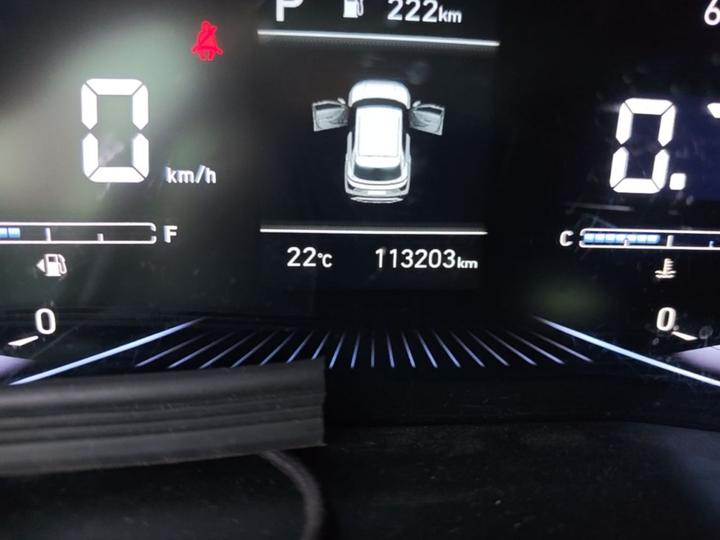 ix25 2020 1.5L CVT GLS Smart photo 2