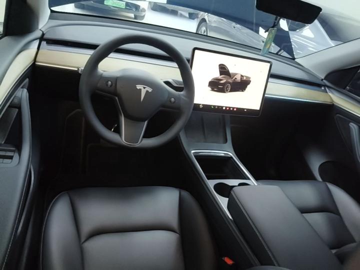 Model Y 2022 Facelift Long Range AWD photo 5
