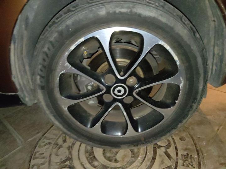 fortwo 2015 1.0L 52 Coupe photo 8