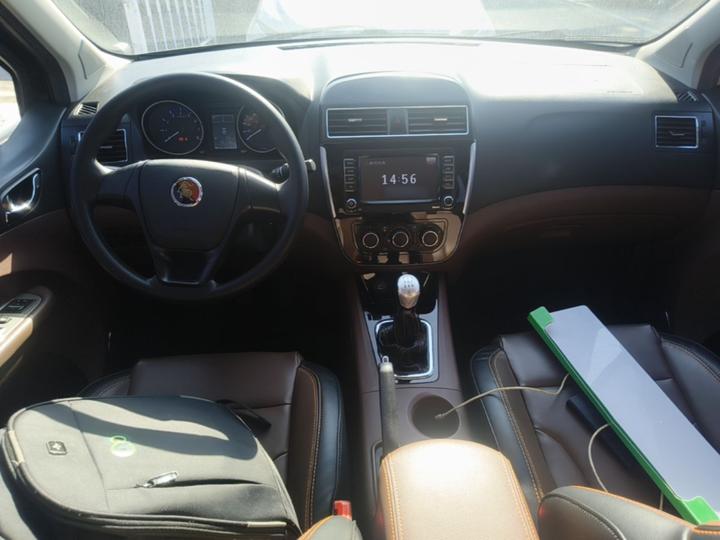 X5 2016 1.6L MT Luxury photo 5