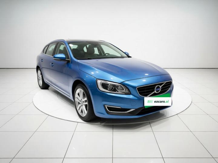 V60 2016 T5 photo 3