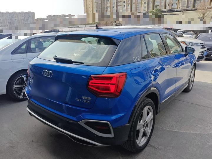 Q2L 2022 35 TFSI Progressive photo 4