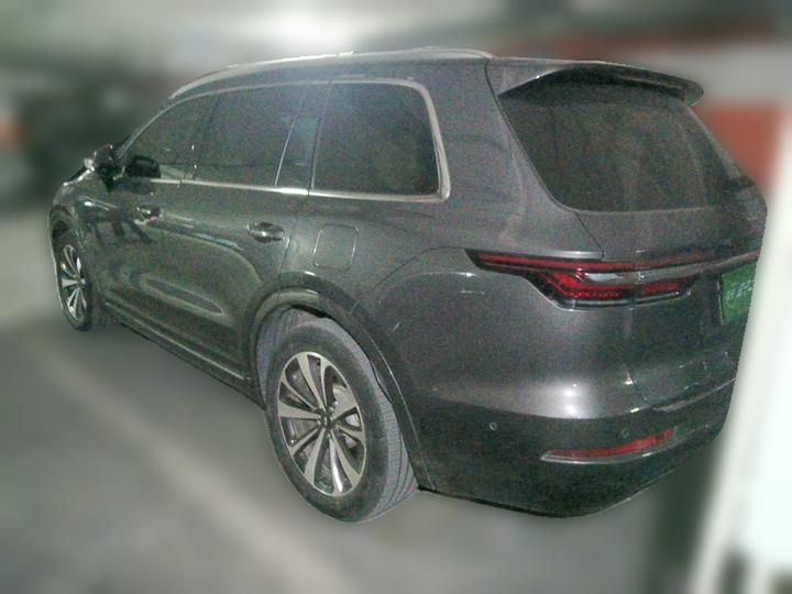 Li Auto ONE 2021 EREV 6-Seater photo 4