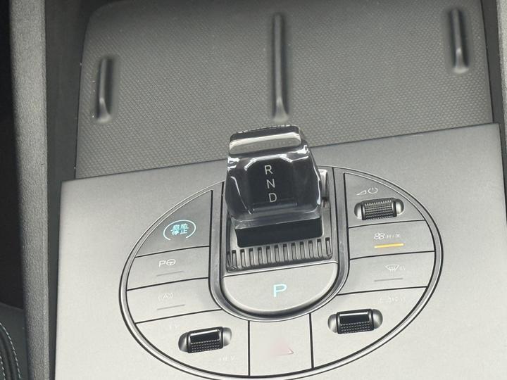 Seal 06 EV 2025 DM-i ADAS 80KM Luxury photo 5