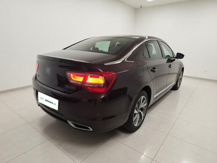 5LS 2018 30THP Premium photo 6