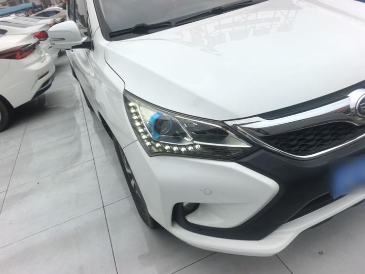 Song 2016 1.5TI MT Luxury photo 3