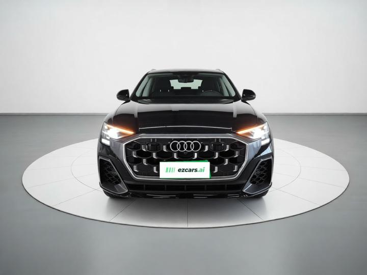 Q8 2024 55 TFSI Luxury Dynamic photo 2