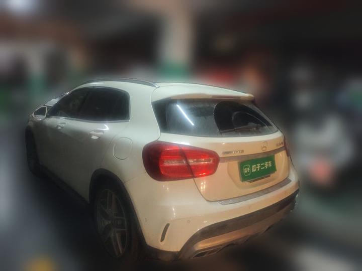 GLA AMG 2016 AMG GLA 45 4MATIC photo 4