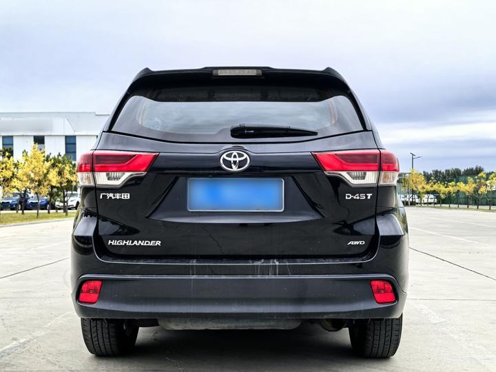 Highlander 2018 2.0T AWD Elite 7-Seater China VI photo 2