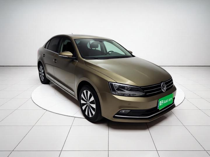 Sagitar 2015 230TSI AT Luxury photo 3