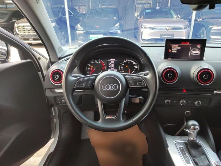 A3 2018 30 Anniversary Limousine 35 TFSI Progressive photo 6
