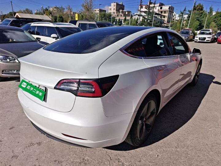 Model 3 2020 Standard Range RWD Upgraded photo 4