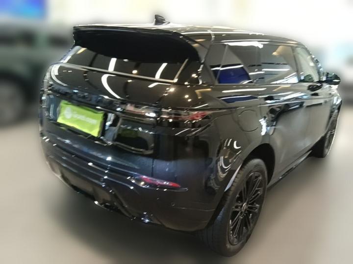 2026 Range Rover Evoque L SE photo 6
