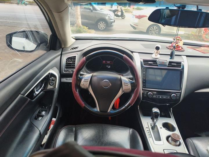Teana 2018 2.0L XL photo 3