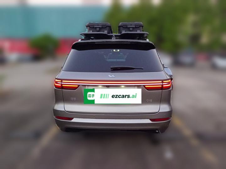 Li Auto ONE 2021 EREV 6-Seater photo 3